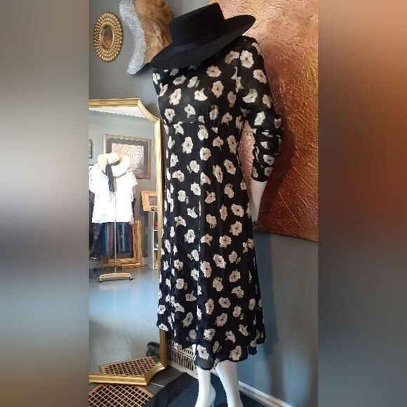 Zara Floral Midi Dress - Picture 2 of 12